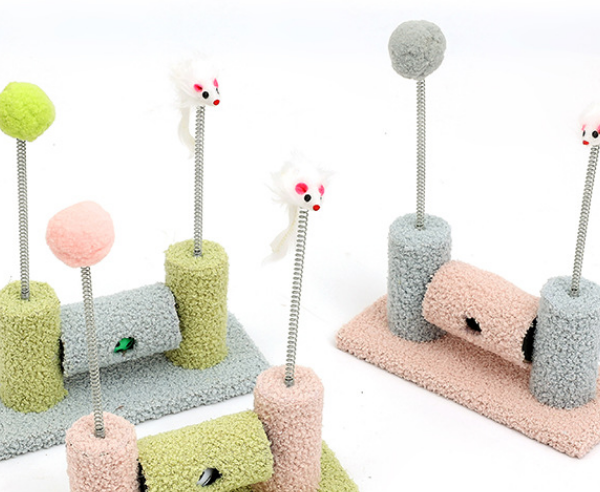 Cat Toy Post W Ball & Mouse (Fur)